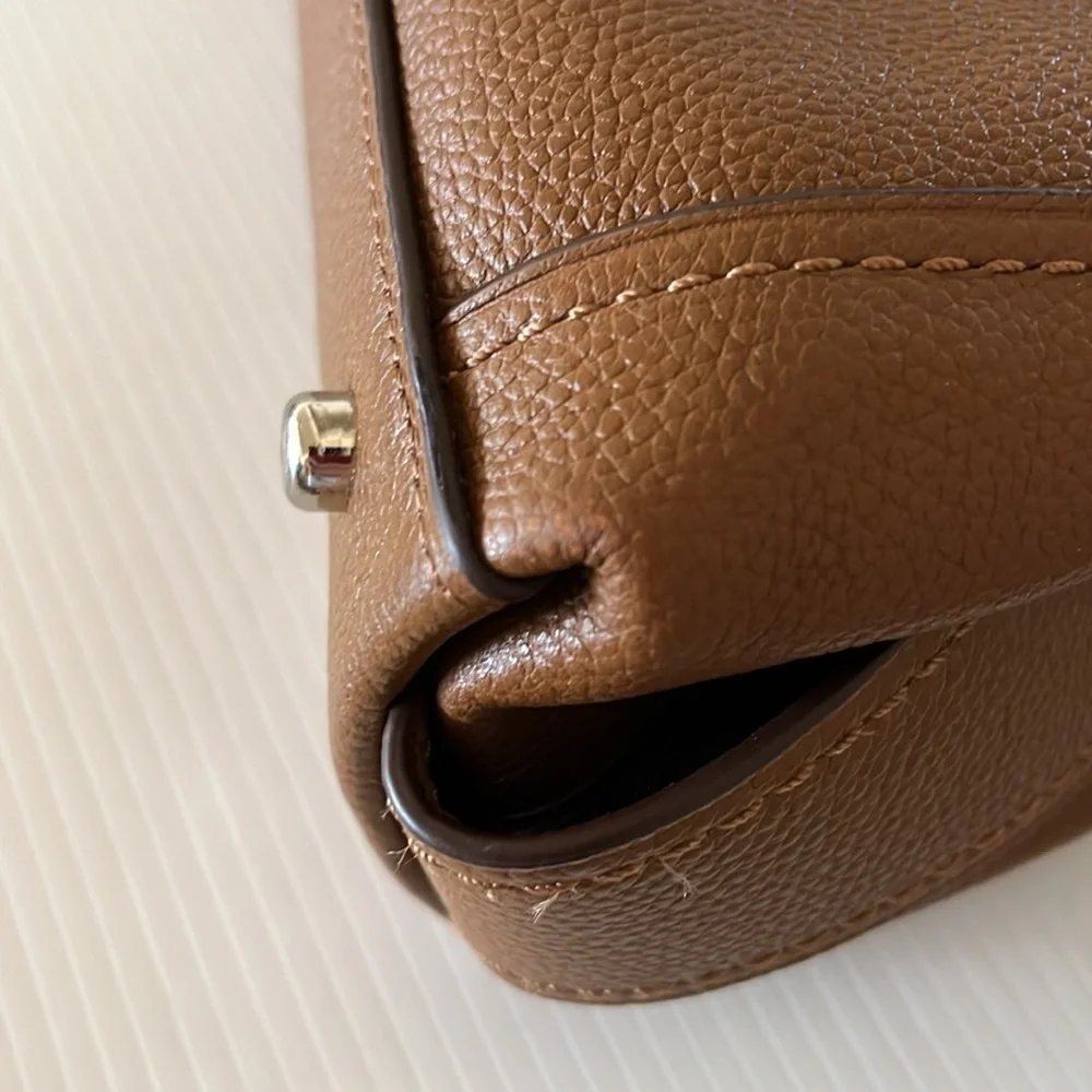 Classic Coach Edie 31 Saddle Tan Leather Double Handled Shoulder Bag - Picture 15 of 16